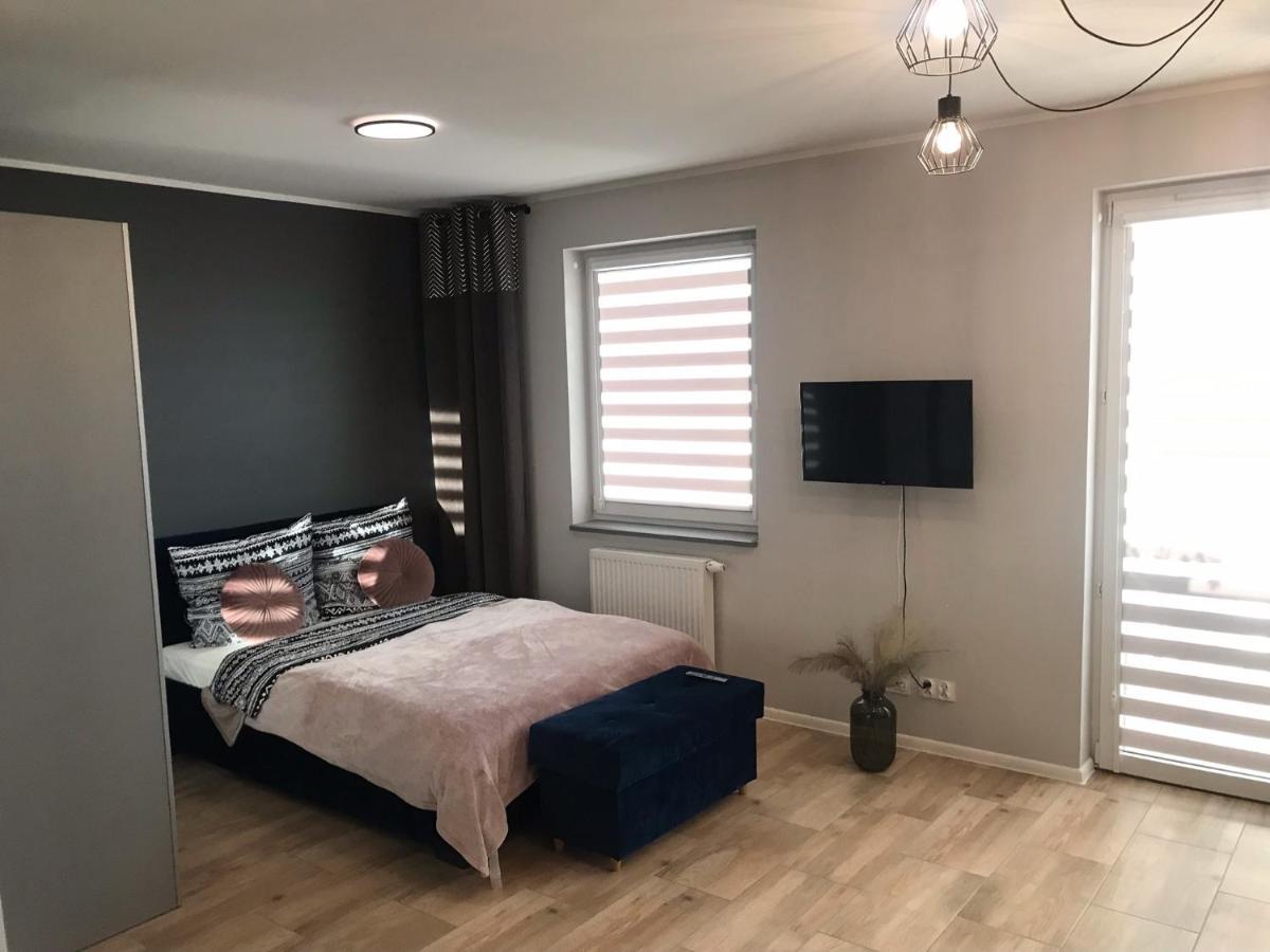 Apartament Holenderski Z Prywatnym Miejscem Postojowym W Garazu Koszalin Kültér fotó